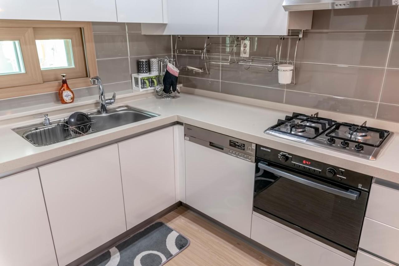 Edenstay Geoje Luaran gambar